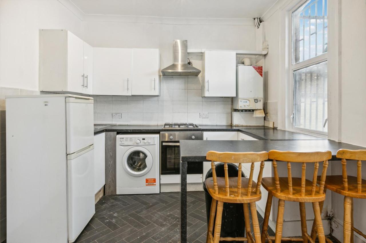 Cozy London Flat Hotel Екстериор снимка